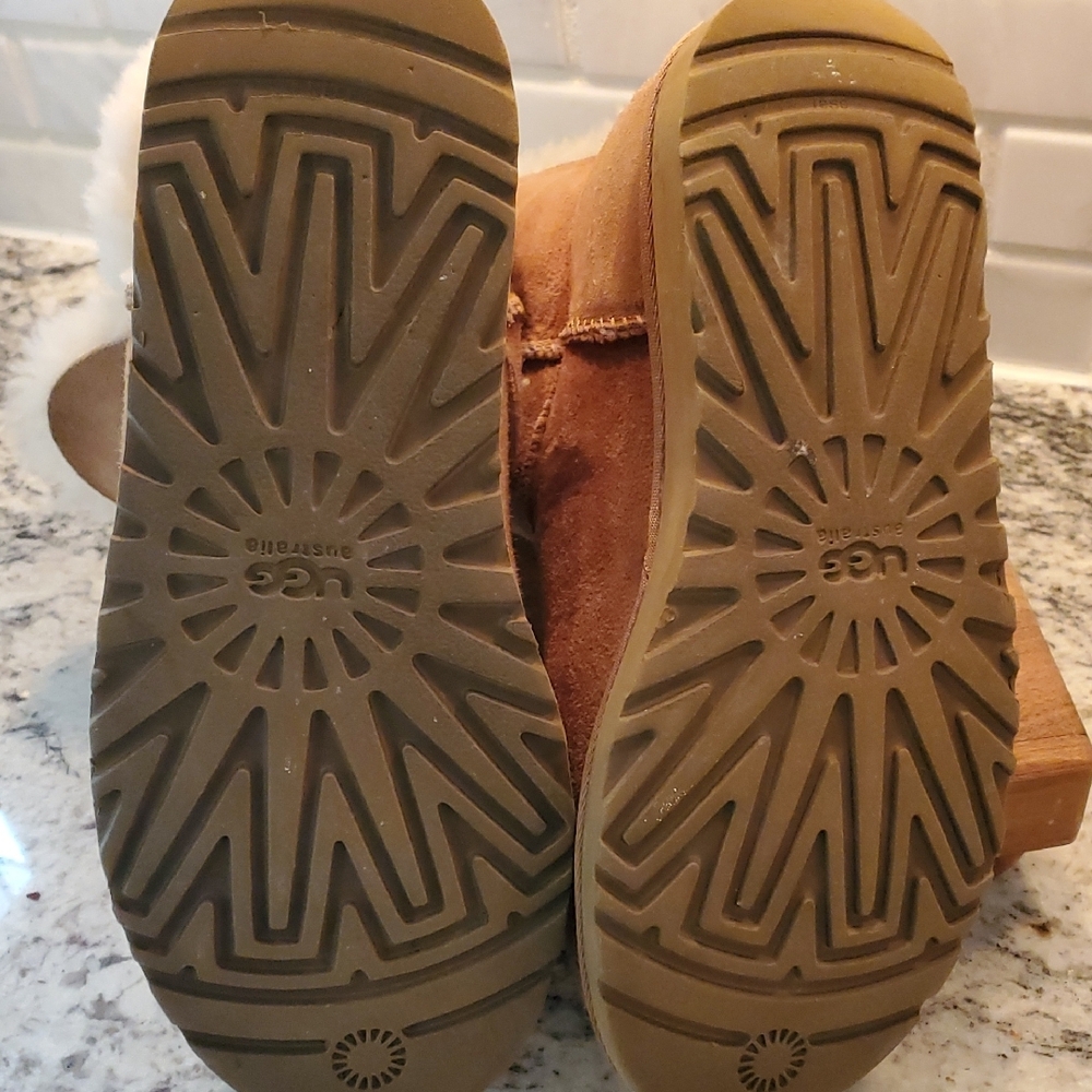 Ugg Tan Bailey Button Shearling-Lined Boots - image 5